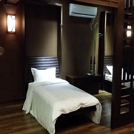 Miracle Suite Ipoh Bagian luar foto